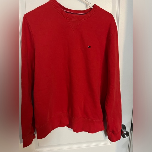 Medium, red Tommy Hilfiger sweatshirt - Picture 1 of 3